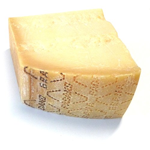 Grana Padano Italienischer Hartkäse 0,5 kg original frisch vom Stück